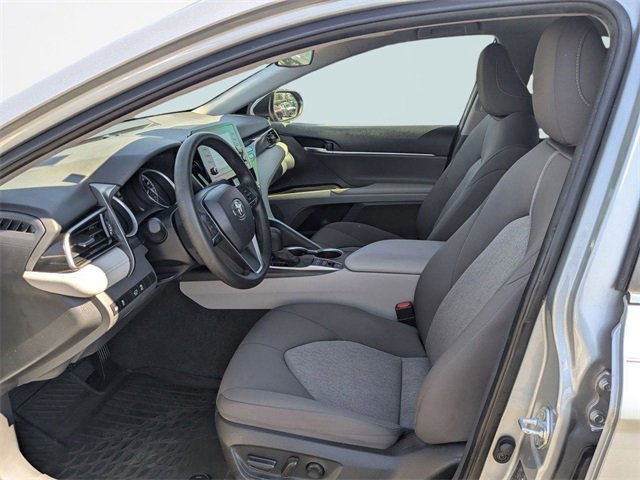 Used 2022 Toyota Camry LE image 18
