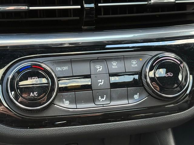 Used 2024 Buick Envista Sport Touring w/ Convenience I Package image 15