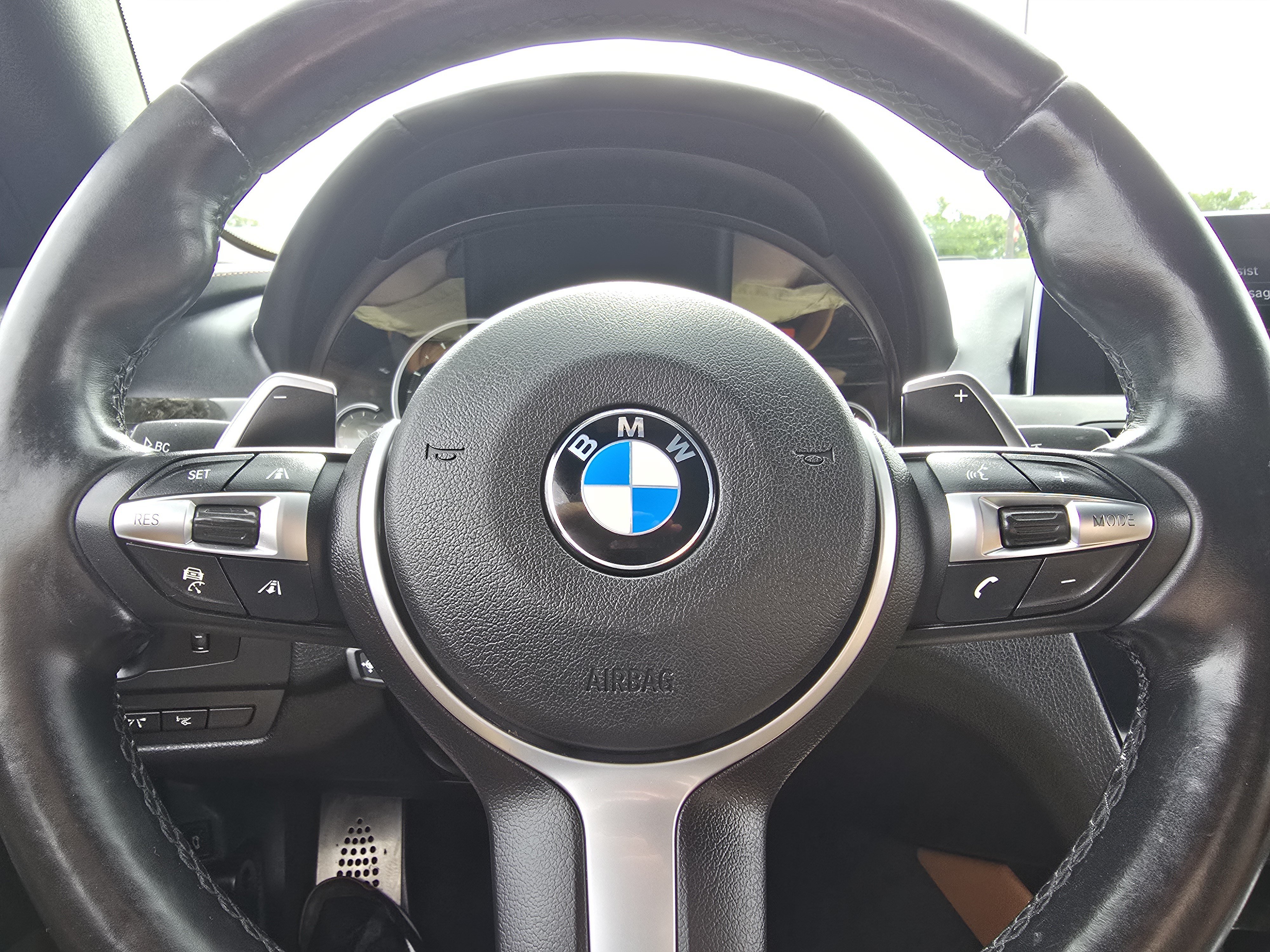 Used 2017 BMW 650i xDrive Convertible AWD/4WD image 22