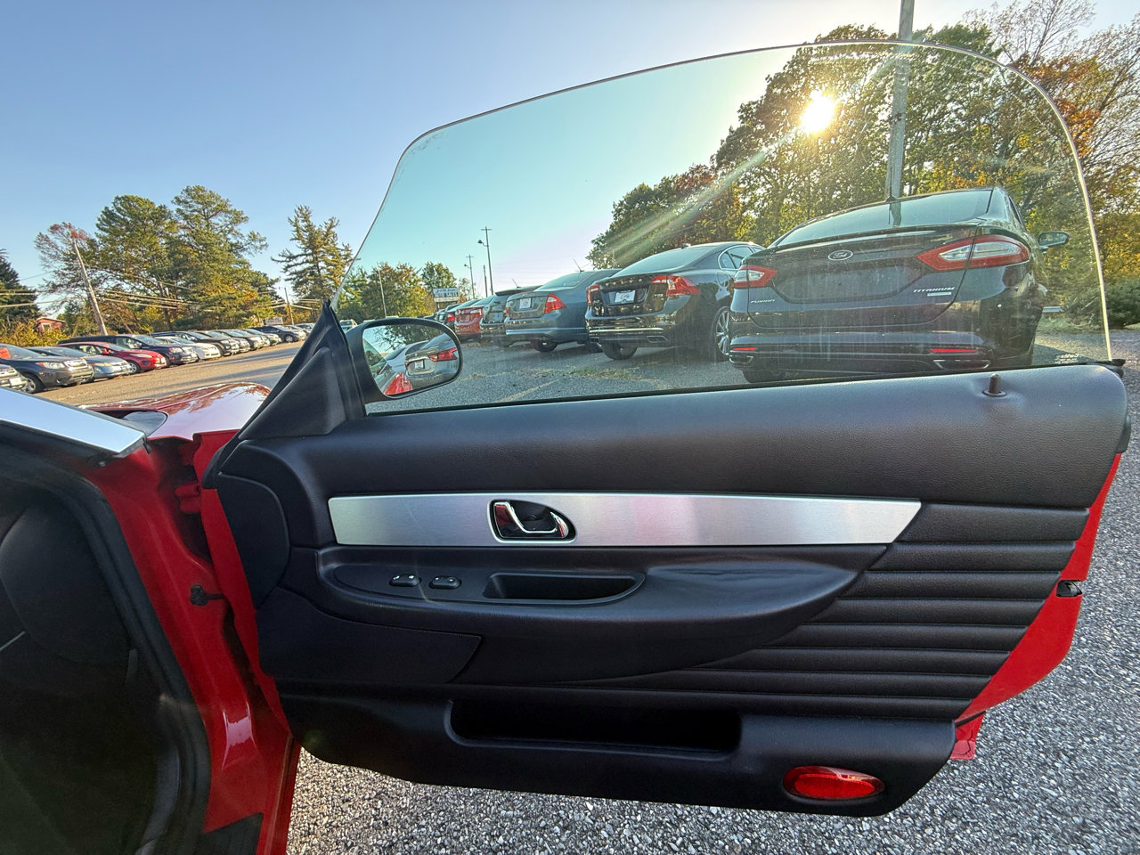 Used 2003 Ford Thunderbird Deluxe image 26