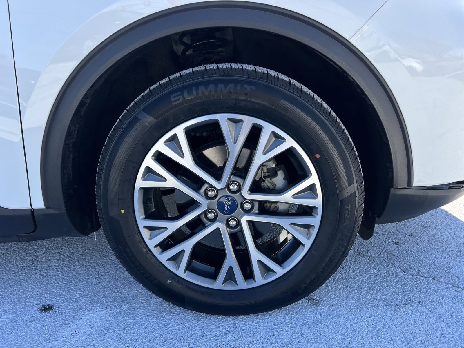 Used 2020 Ford Escape SEL image 12