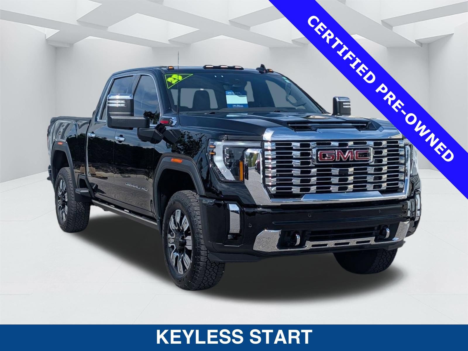 Used 2025 GMC Sierra 2500 Denali w/ Denali Reserve Package AWD/4WD video 2