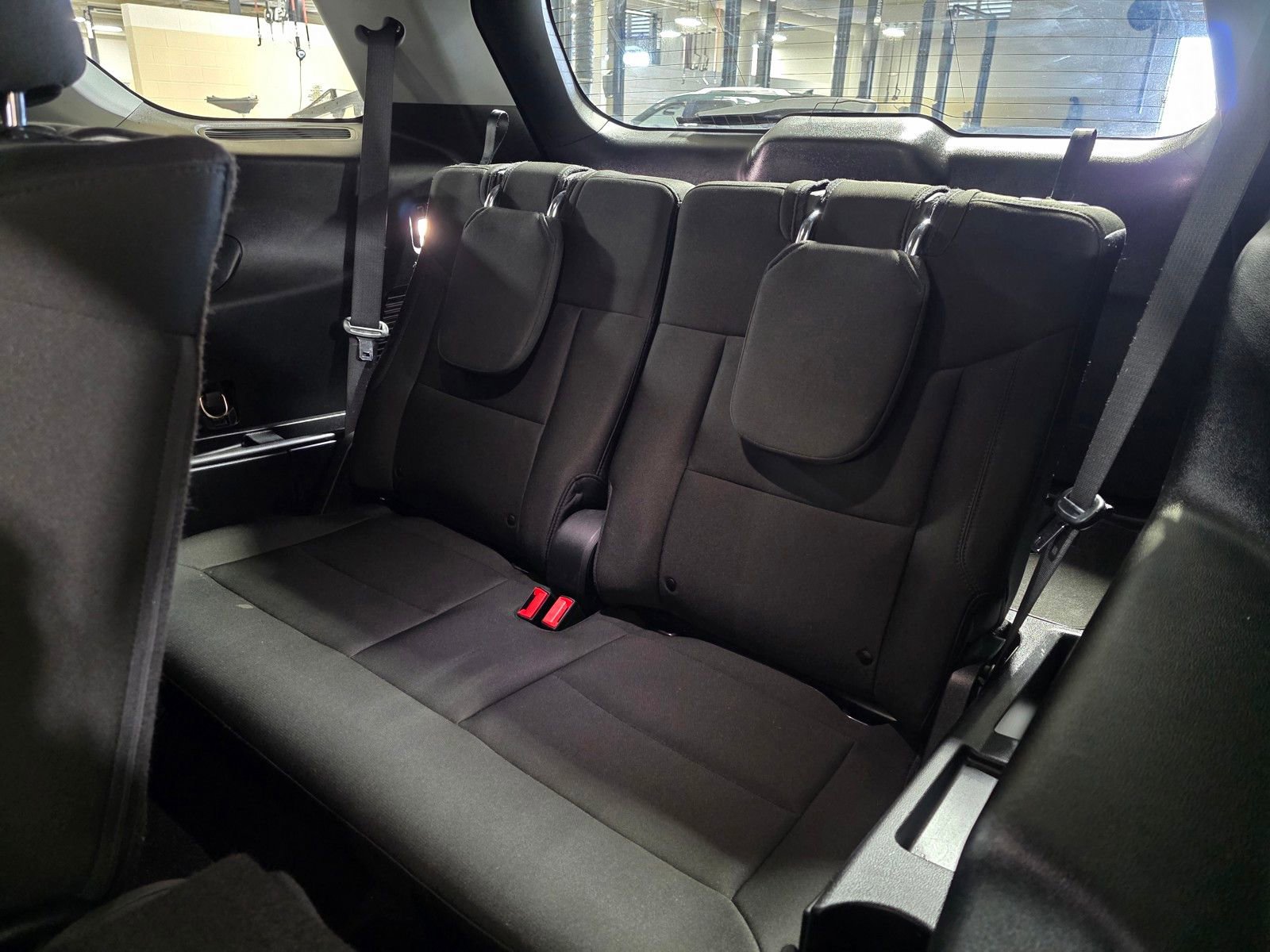 Used 2021 Ford Explorer XLT image 14