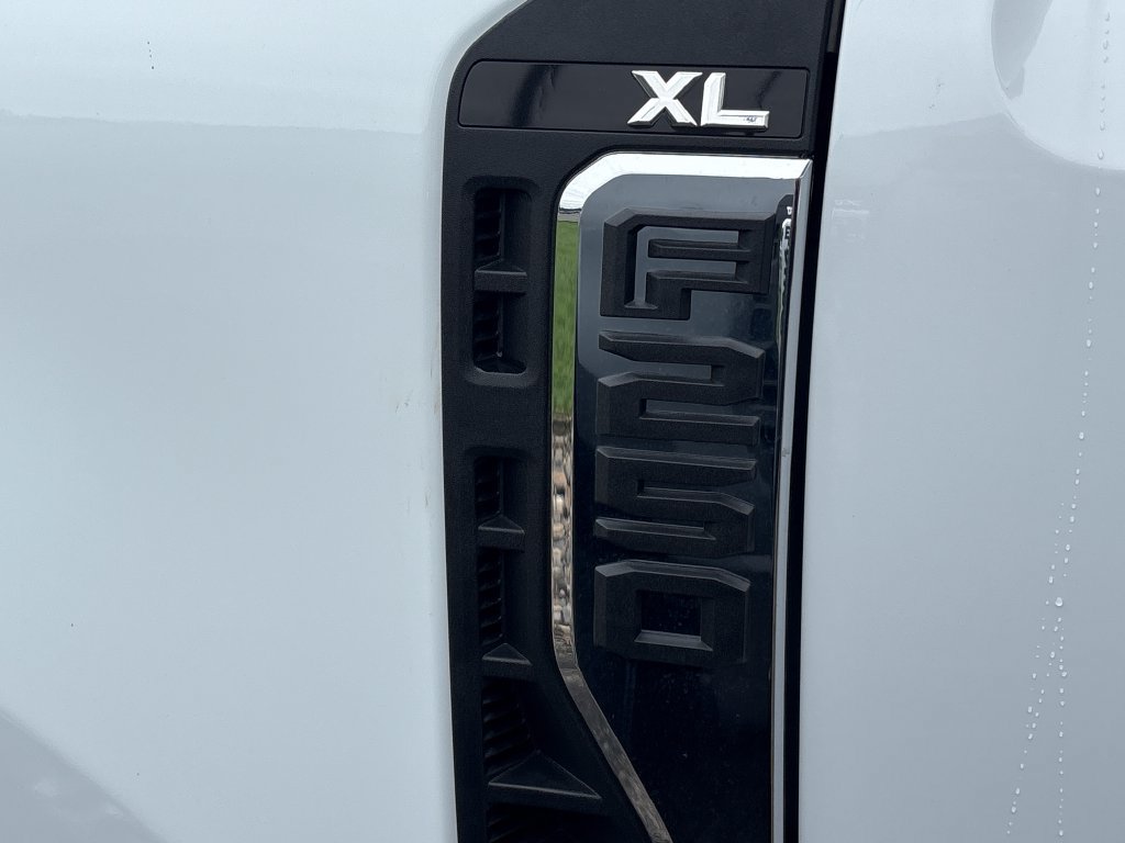 New 2026 Ford F250 XL AWD/4WD image 35