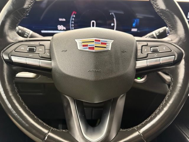 Used 2025 Cadillac XT4 Premium Luxury FWD image 43