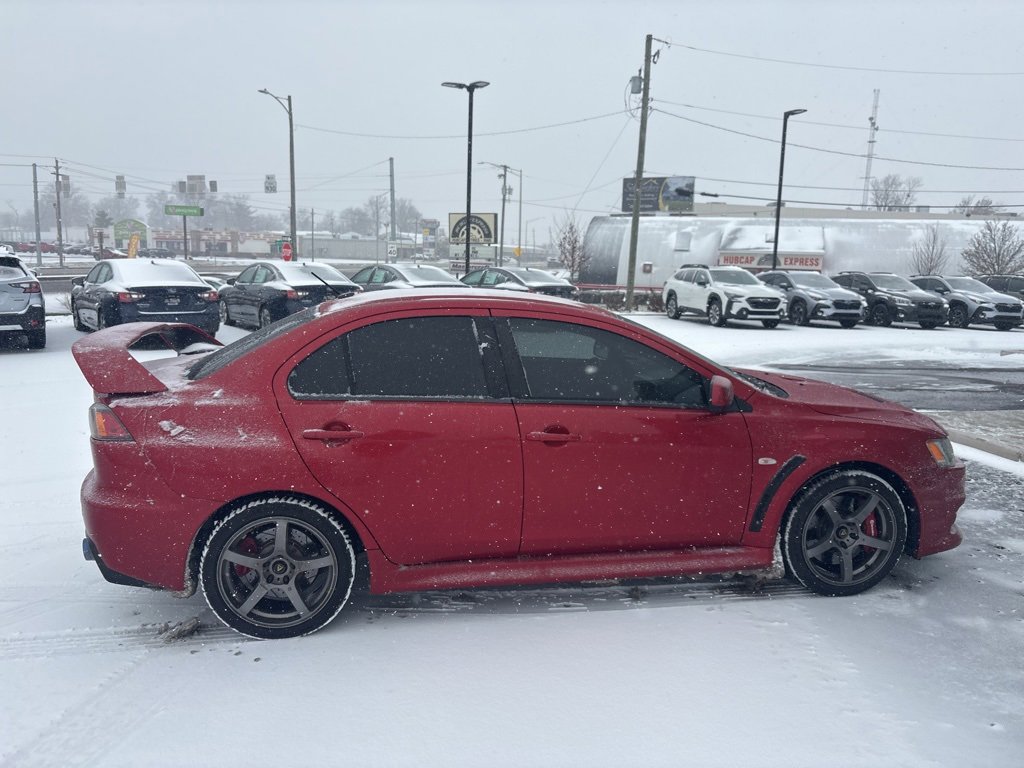 Used 2014 Mitsubishi Lancer Evolution GSR image 3