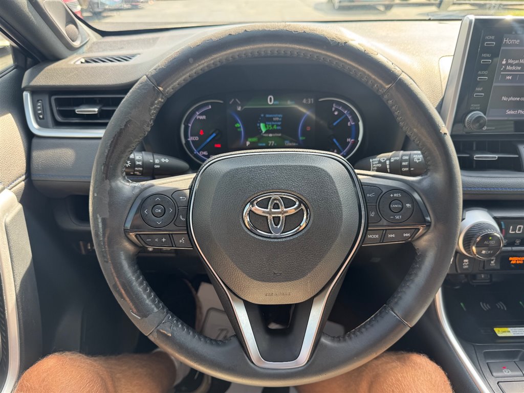 Used 2021 Toyota RAV4 XSE w/ XSE Grade Weather Package AWD/4WD image 11