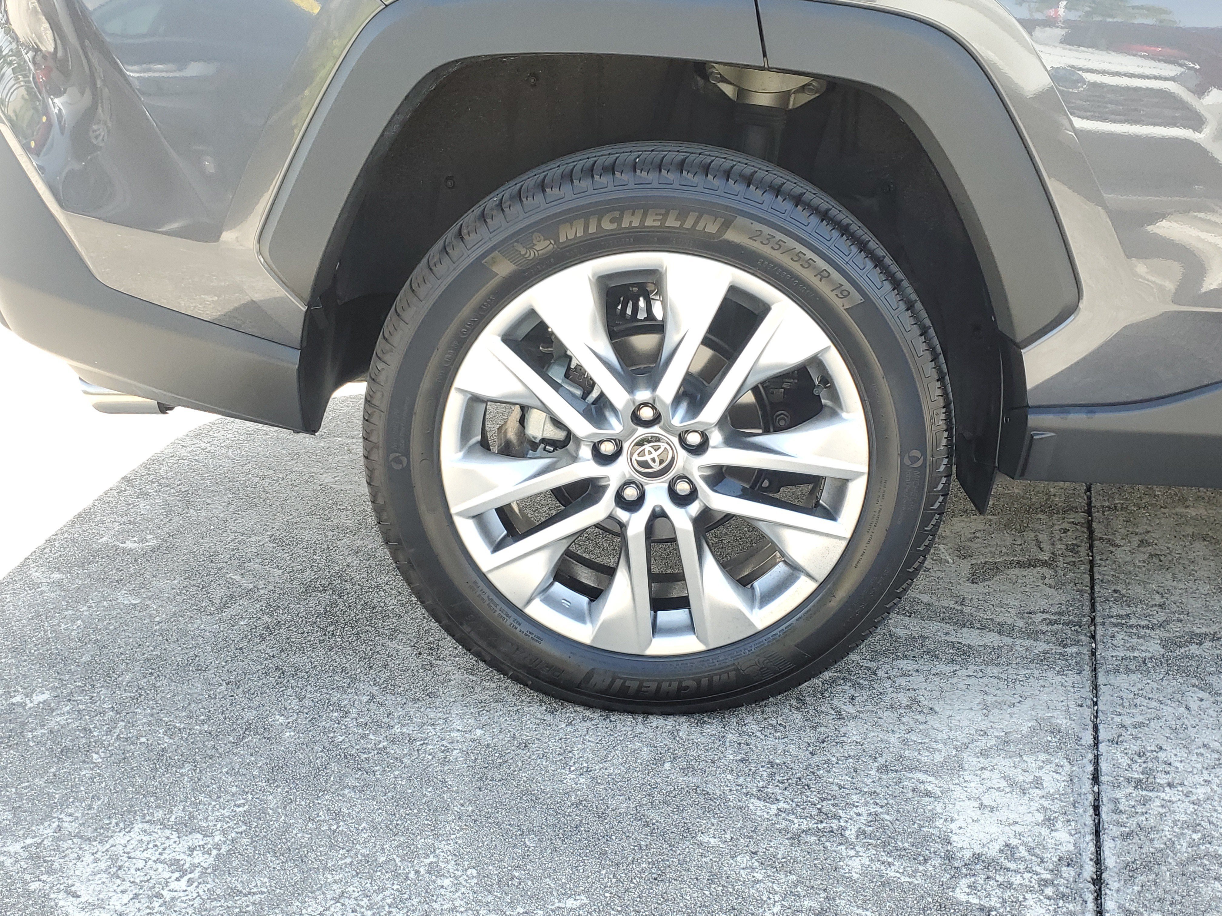 Used 2025 Toyota RAV4 XLE Premium w/ Weather Package FWD image 7