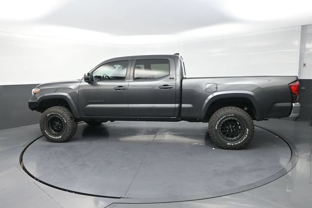 Used 2019 Toyota Tacoma SR5 AWD/4WD image 50