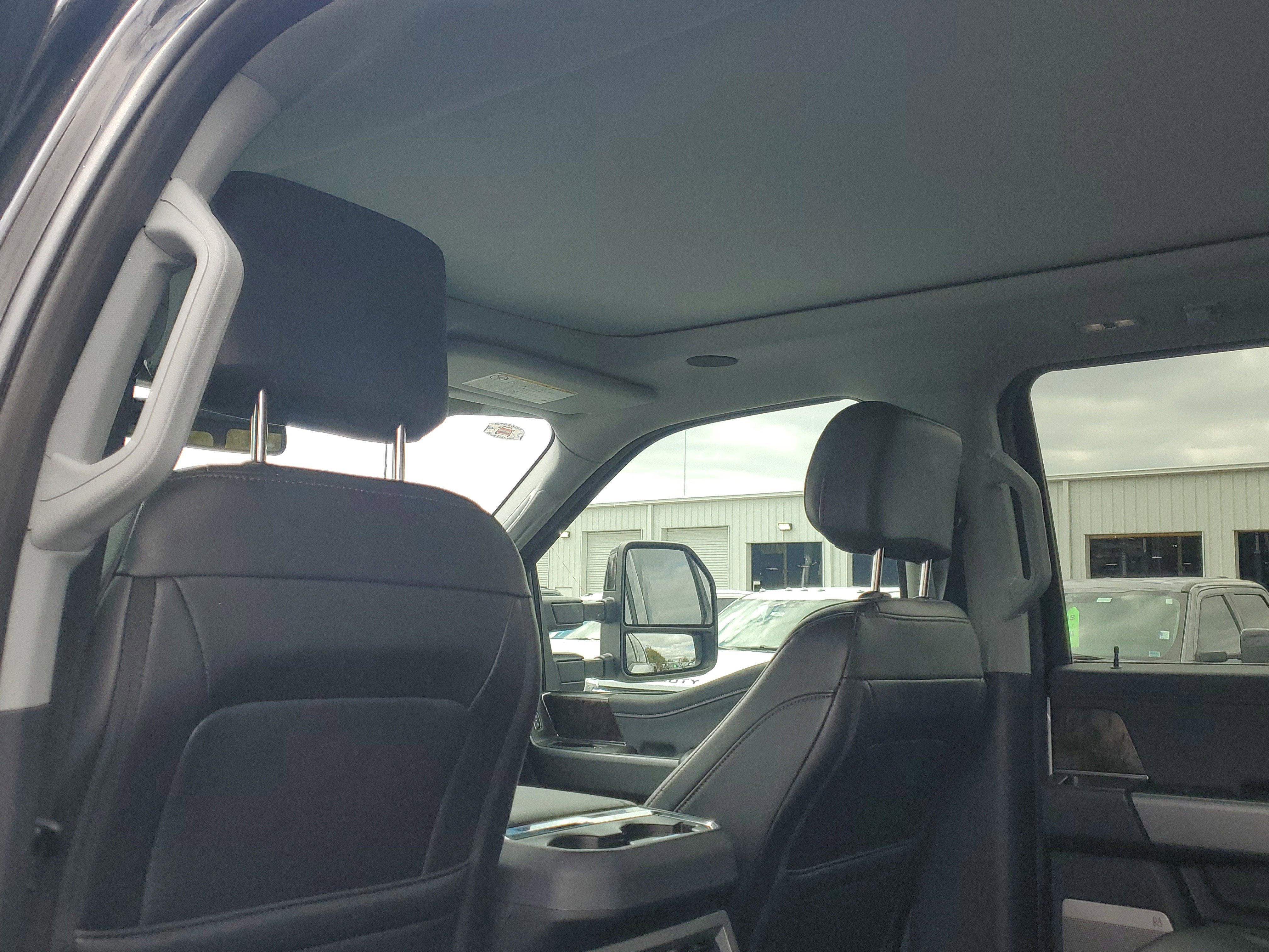 Used 2025 Ford F250 Lariat w/ Lariat Ultimate Package image 14