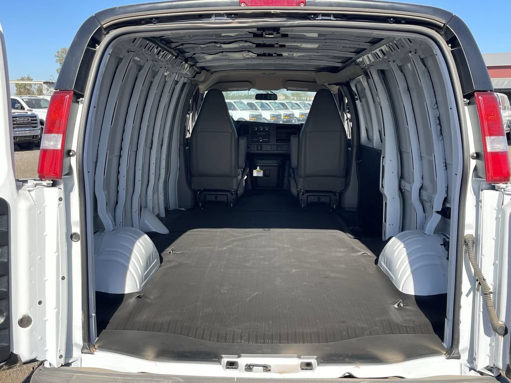 New 2025 GMC Savana 2500 Extended w/ Driver Convenience Package RWD image 25