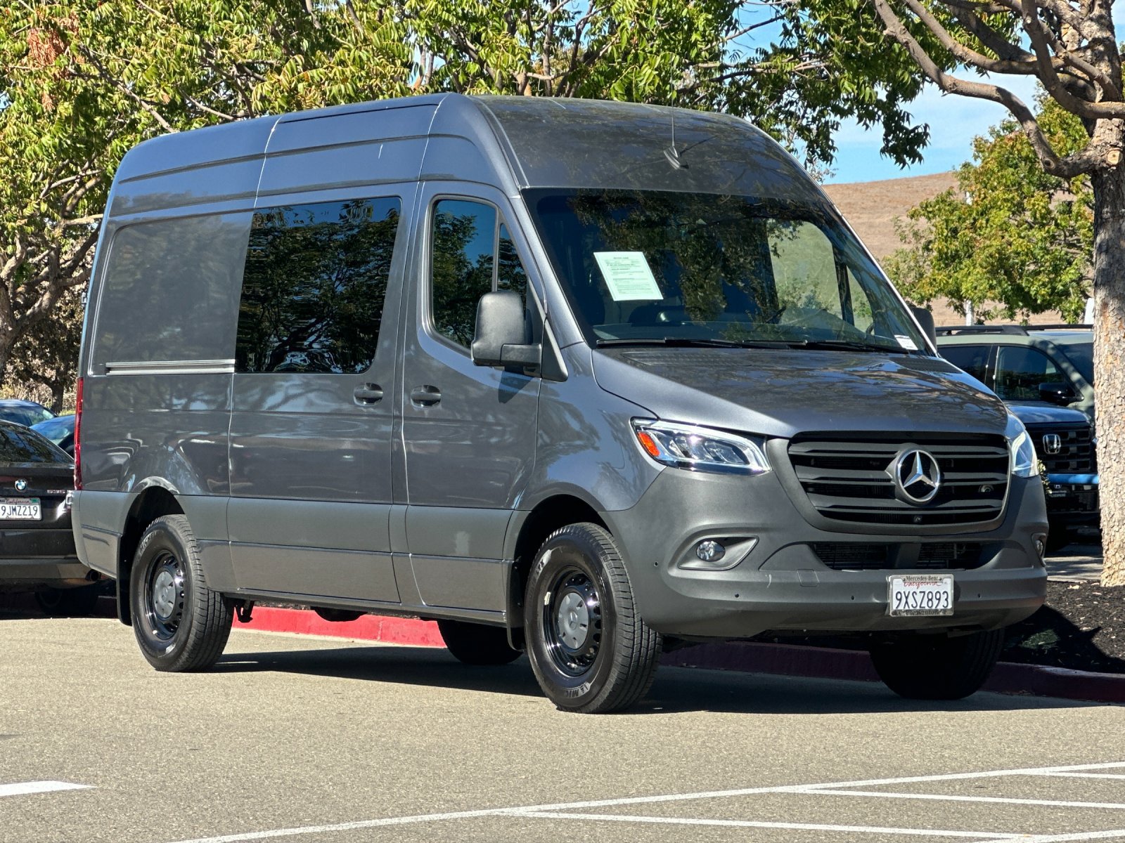 Used 2023 Mercedes-Benz Sprinter 2500 image 8