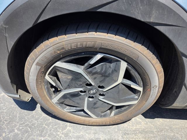 Certified 2023 Hyundai Ioniq 5 SEL w/ Cargo Package RWD image 6