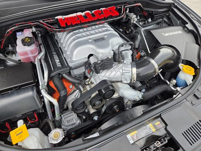 Used 2026 Dodge Durango SRT Hellcat w/ Premium Group AWD/4WD image 15