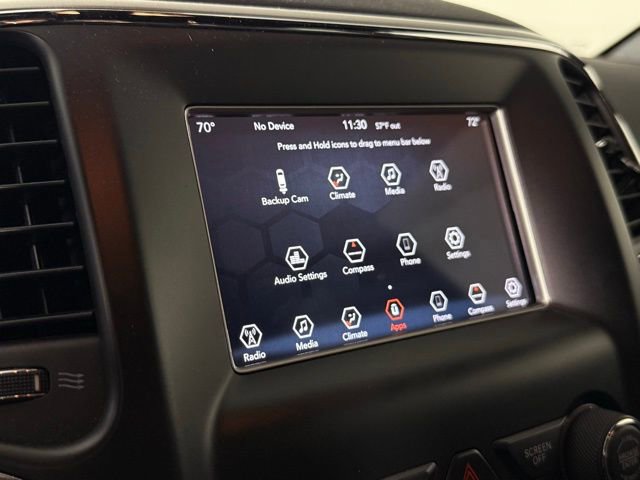 Used 2019 Jeep Grand Cherokee Laredo image 25