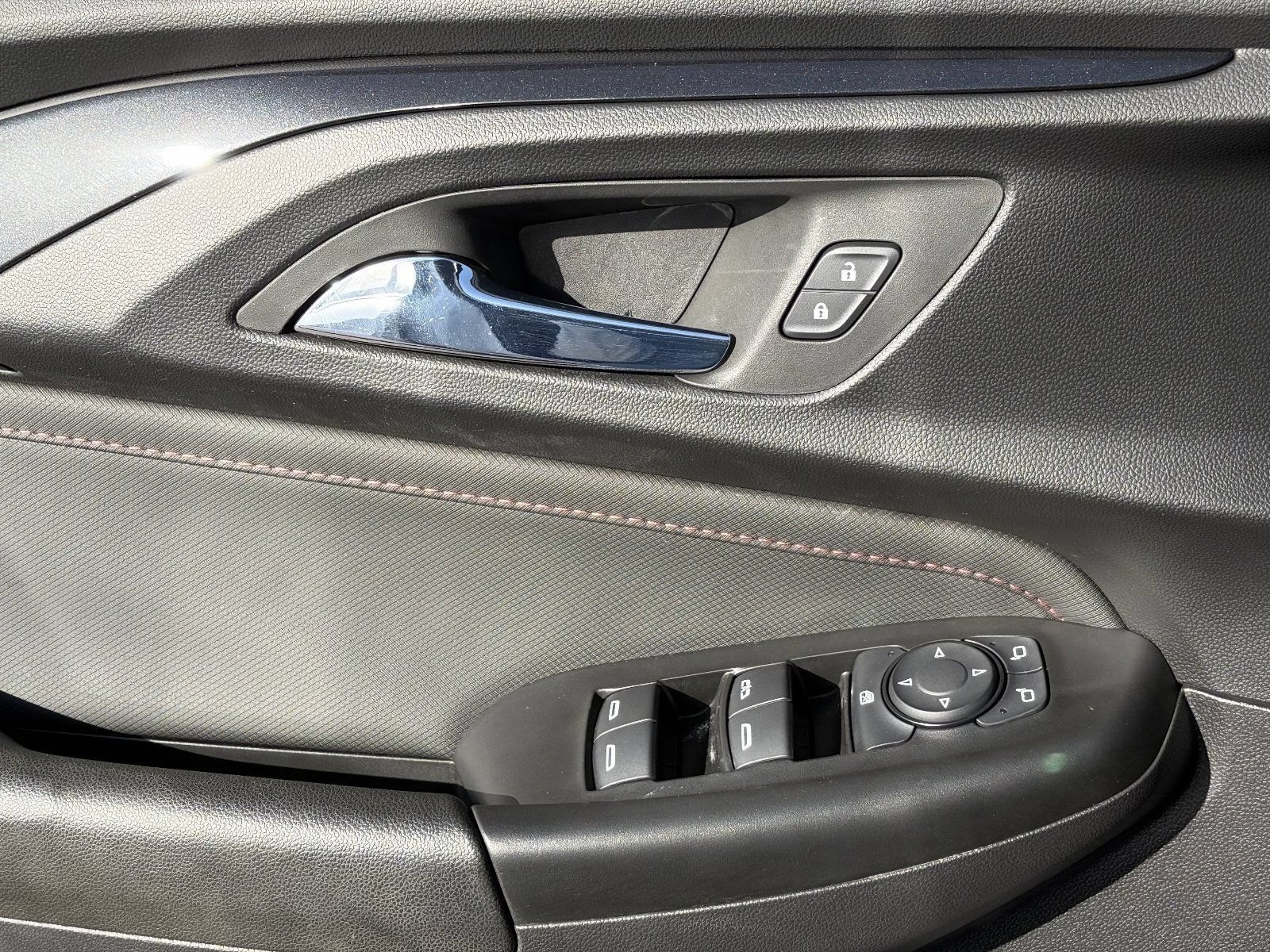 Certified 2022 Chevrolet TrailBlazer RS FWD image 23