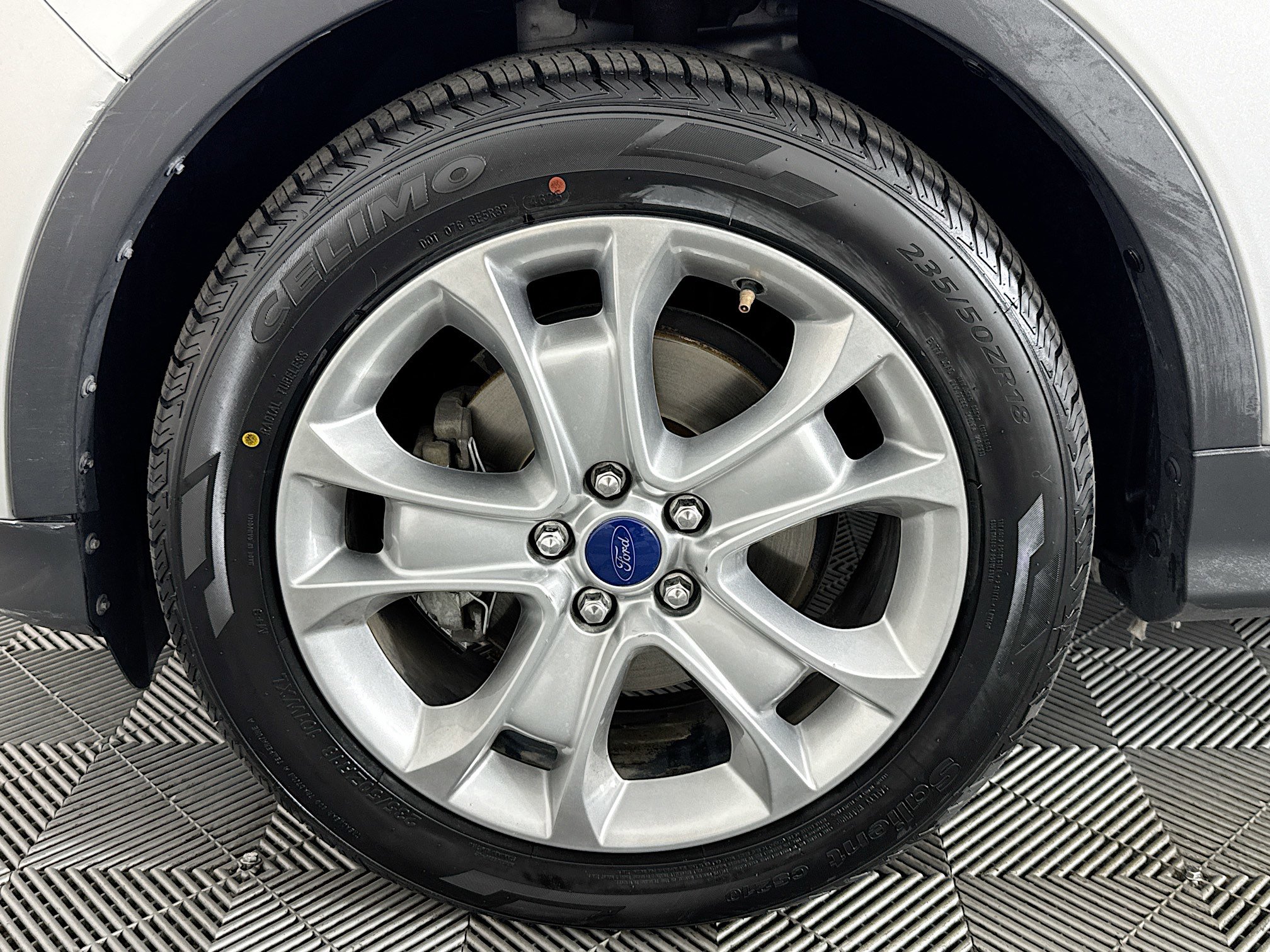 Used 2016 Ford Escape Titanium image 54