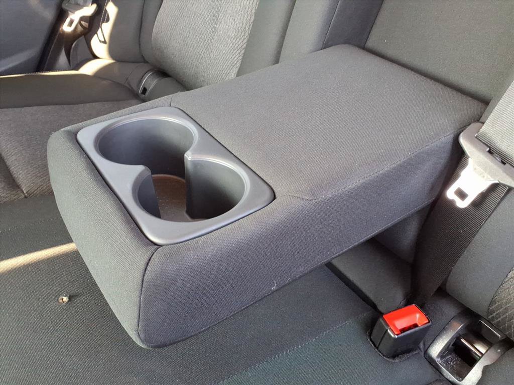Used 2025 Nissan Rogue SV FWD image 16