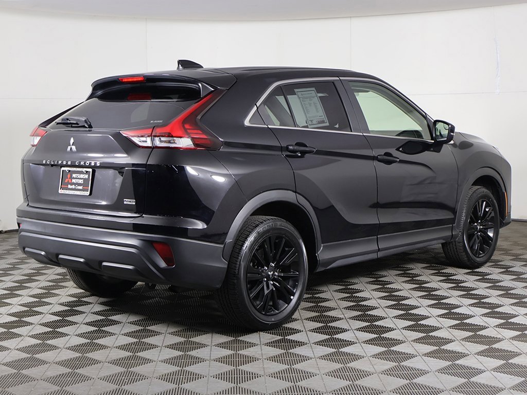 Used 2023 Mitsubishi Eclipse Cross LE image 7