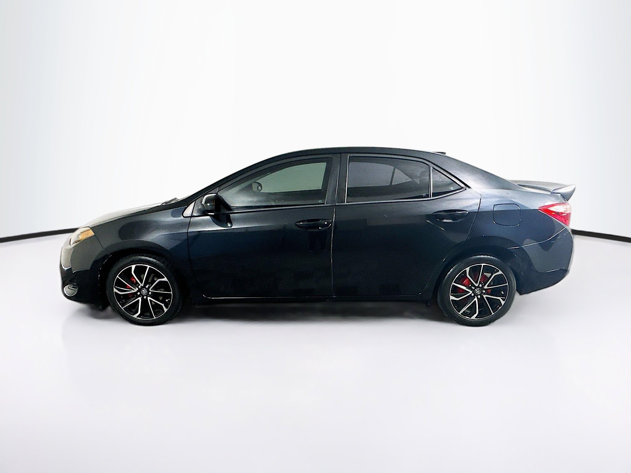 Used 2019 Toyota Corolla LE FWD image 6