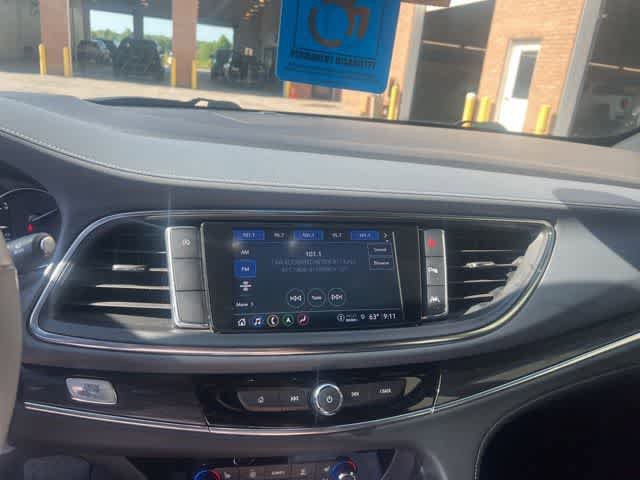 Used 2022 Buick Enclave Premium w/ Experience Buick Package FWD image 3