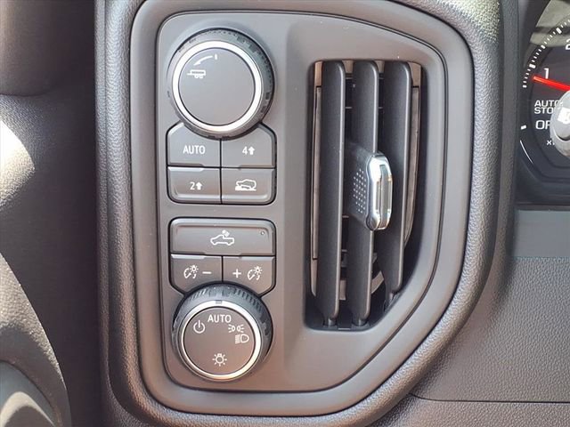 New 2026 Chevrolet Silverado 1500 Custom w/ Rally Edition AWD/4WD image 13