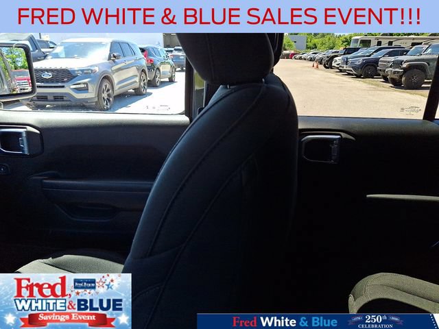 Used 2021 Jeep Wrangler Unlimited Sport w/ Sun And Sound Package AWD/4WD image 17