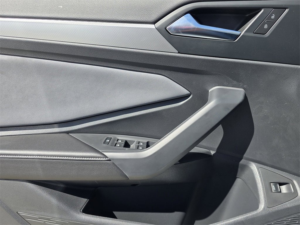 New 2026 Volkswagen Jetta SE image 16