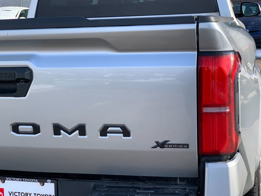 Used 2024 Toyota Tacoma SR5 image 33