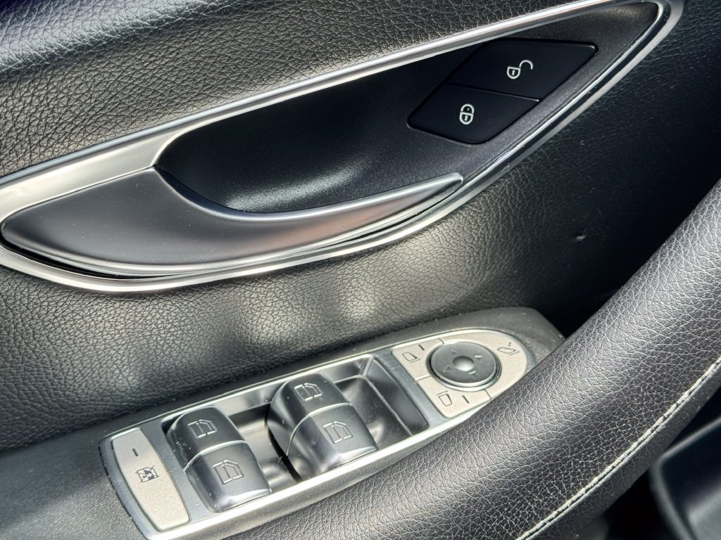 Used 2020 Mercedes-Benz E 450 4MATIC Sedan image 31
