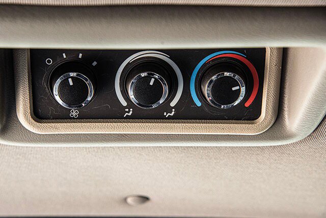 Used 2014 Chevrolet Express 1500 RWD image 26