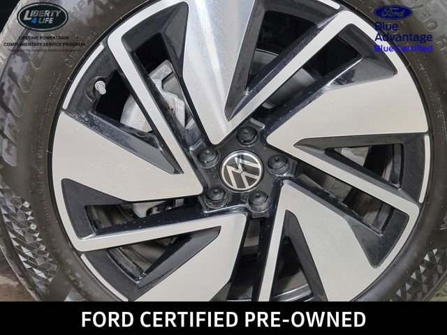 Used 2024 Volkswagen Atlas SE AWD/4WD image 10