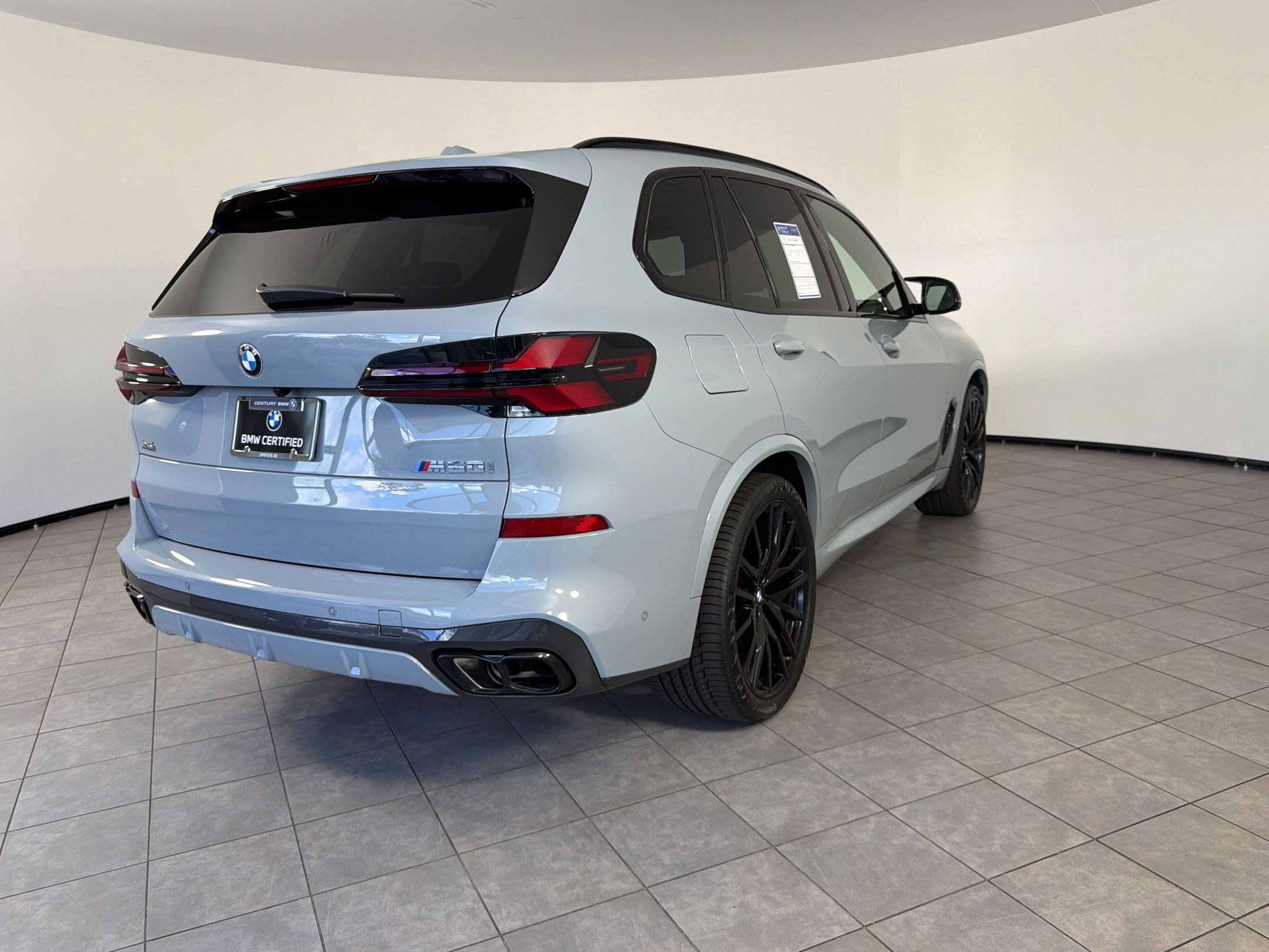 Certified 2026 BMW X5 M60i w/ Executive Package AWD/4WD image 9