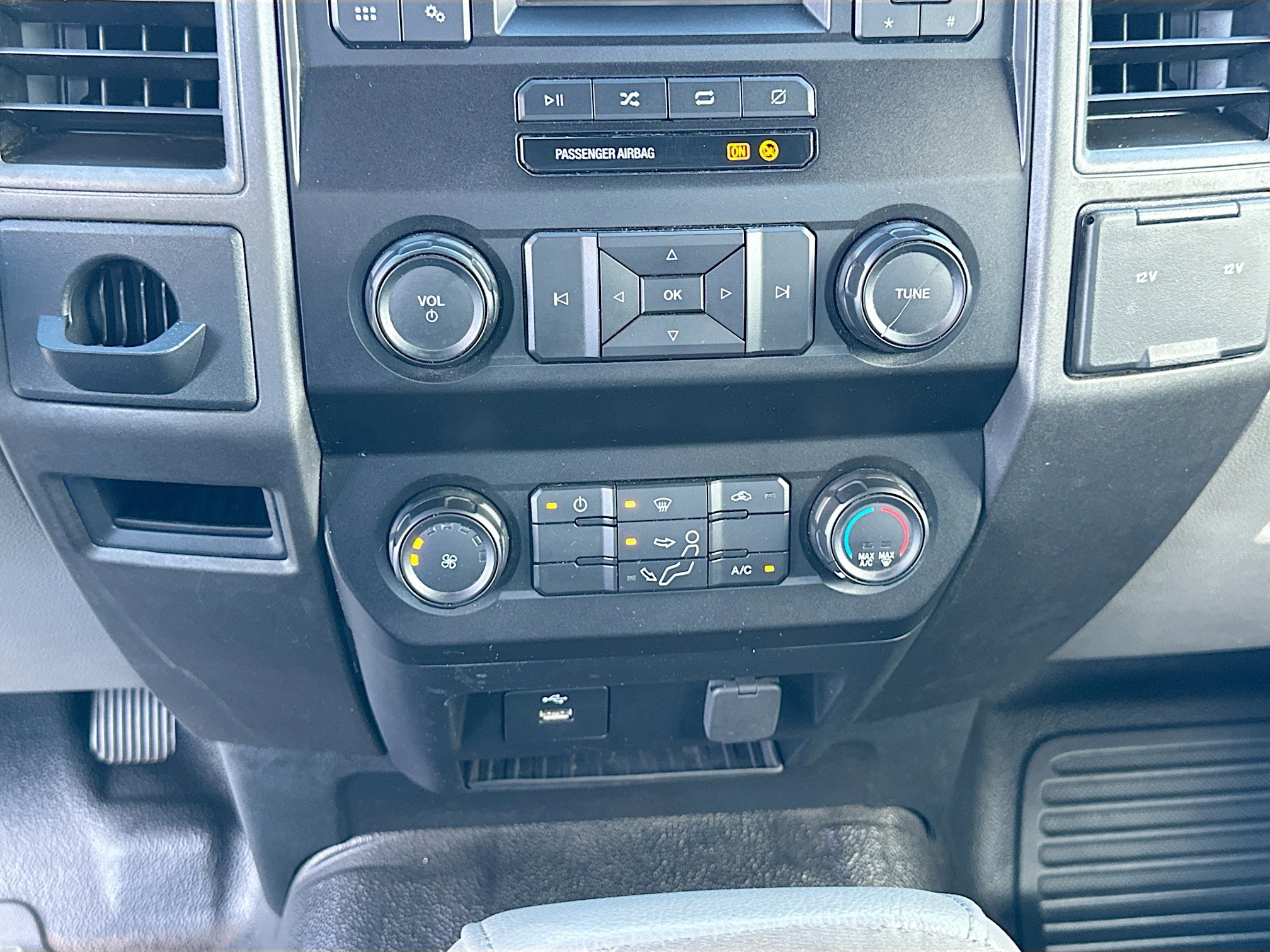 Certified 2022 Ford F250 XL image 15