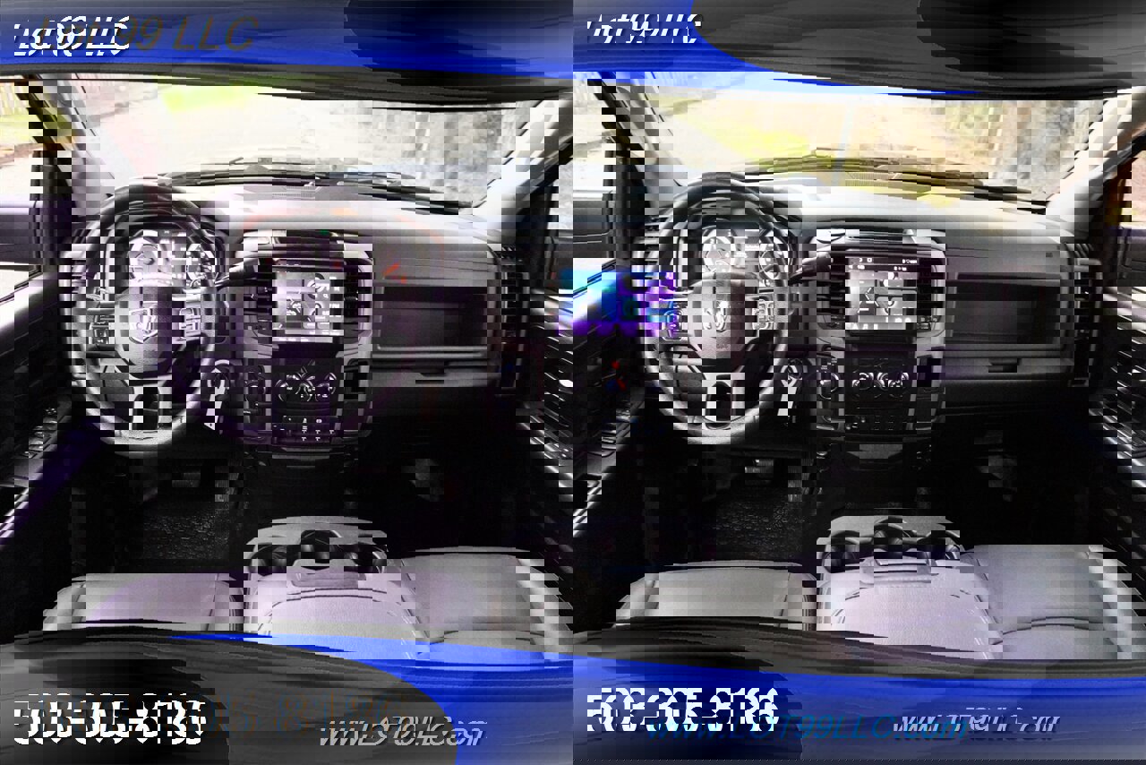 Used 2018 RAM 2500 Tradesman w/ Chrome Appearance Group image 2