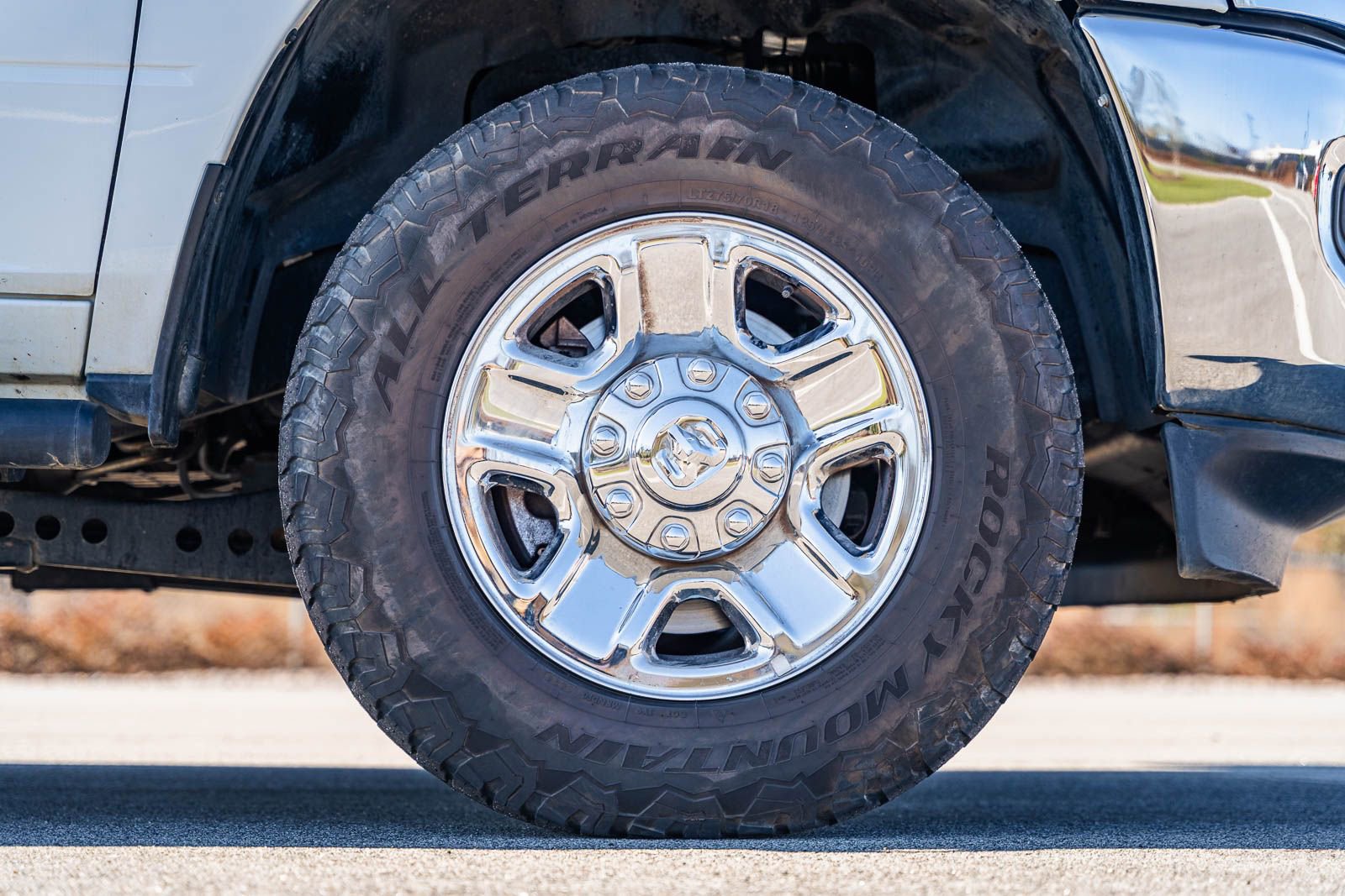 Used 2024 RAM 2500 Tradesman w/ Chrome Appearance Group image 9