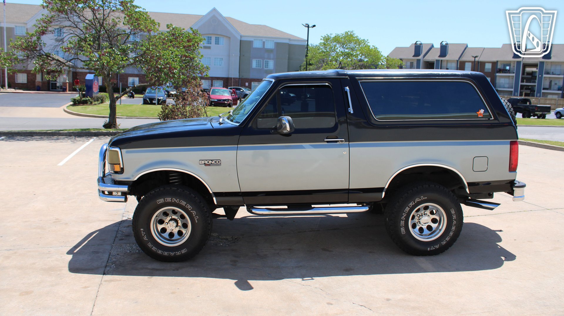 Used 1993 Ford Bronco AWD/4WD image 25