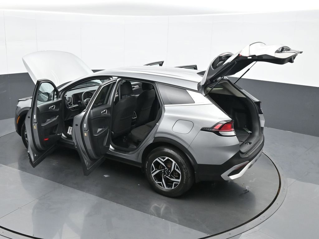 Used 2023 Kia Sportage LX image 38