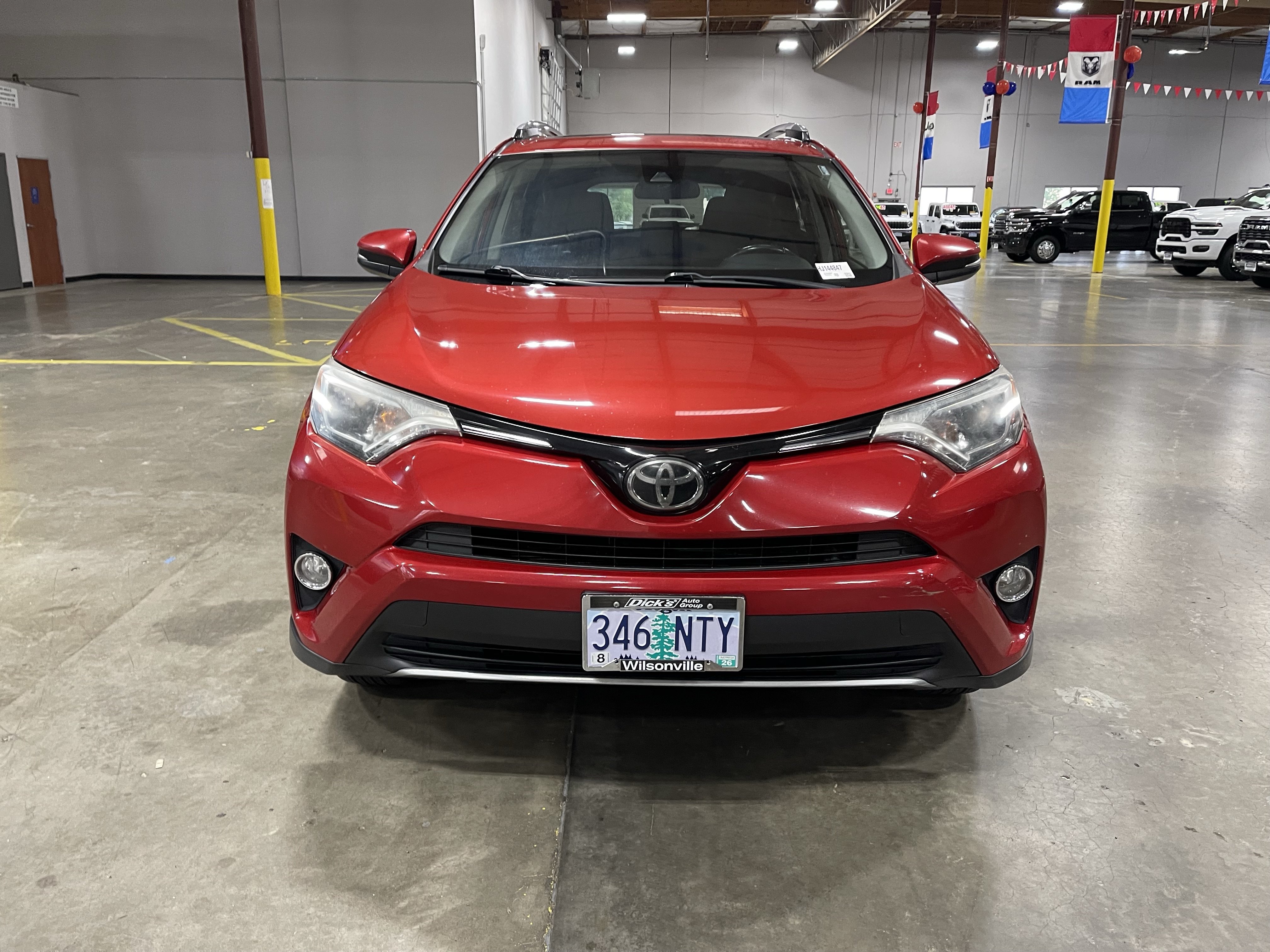 Used 2017 Toyota RAV4 XLE w/ Plus Special Value Package AWD/4WD image 8