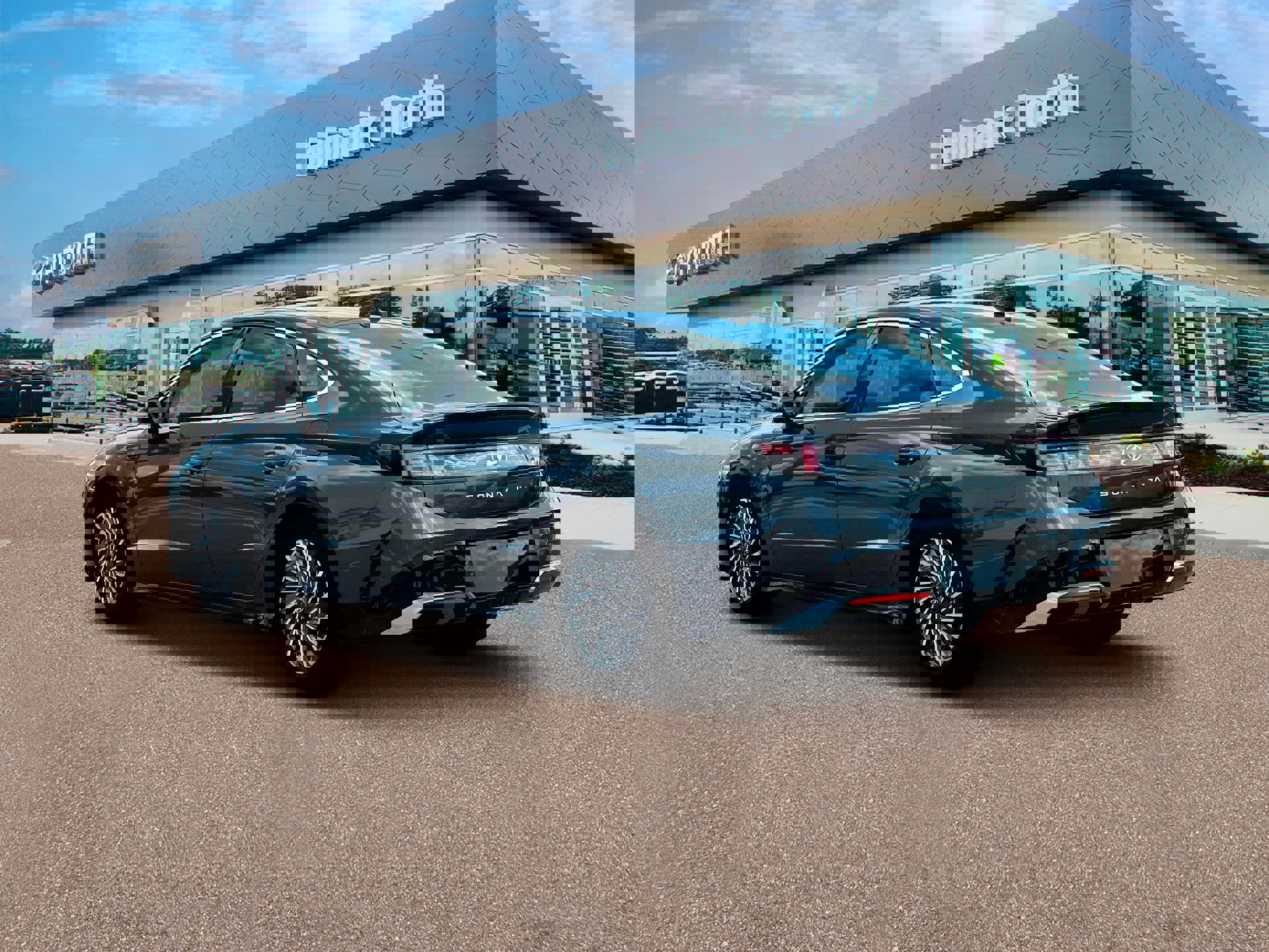 New 2025 Hyundai Sonata Limited image 5