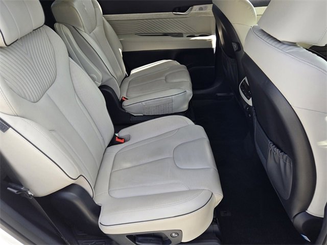 Used 2023 Hyundai Palisade Calligraphy image 18