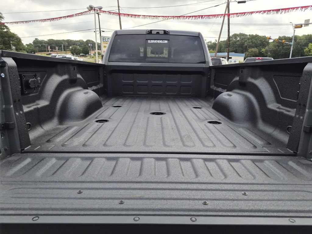 New 2027 RAM 3500 Tradesman AWD/4WD image 10