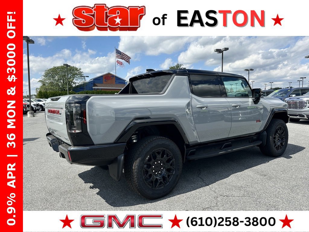 New 2026 GMC Hummer EV 4x4 Crew Cab w/ LPO, Sport Package image 8