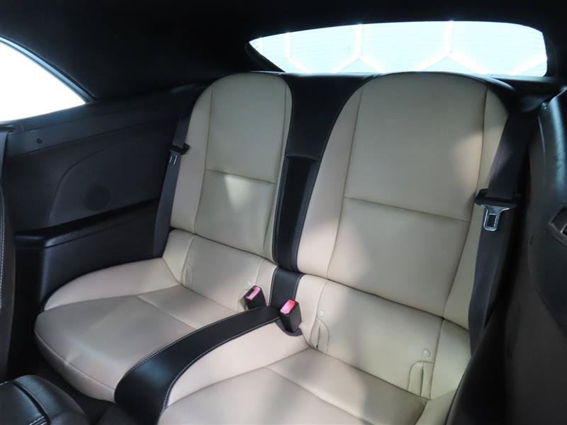 Used 2013 Chevrolet Camaro SS RWD image 20