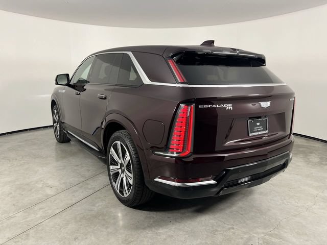Certified 2026 Cadillac Escalade IQ Luxury 2 AWD/4WD image 6