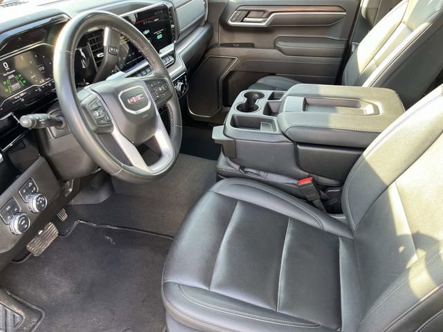 Used 2025 GMC Sierra 1500 SLT AWD/4WD image 24