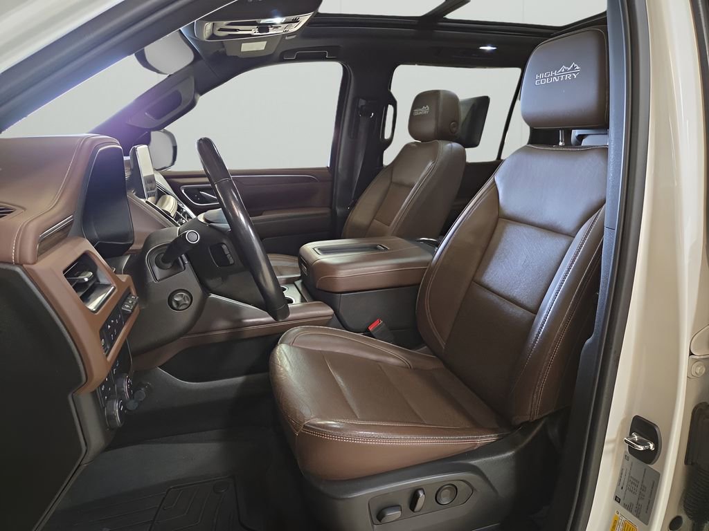Used 2021 Chevrolet Suburban High Country image 9