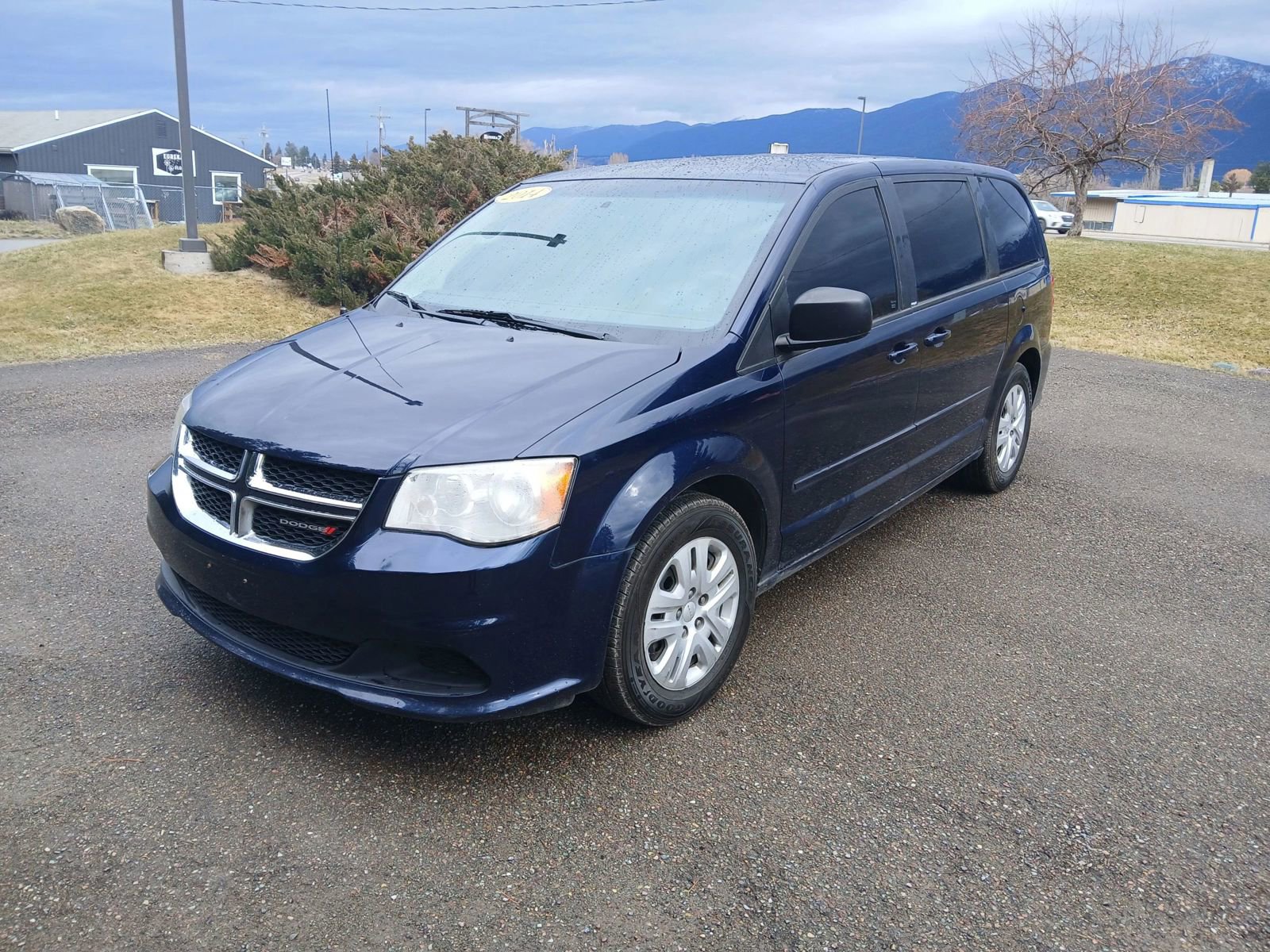 Used 2014 Dodge Grand Caravan SE w/ Quick Order Package 29E SE image 1