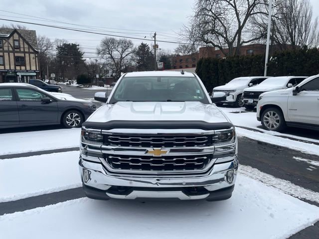 Used 2018 Chevrolet Silverado 1500 LTZ w/ LTZ Plus Package AWD/4WD image 7