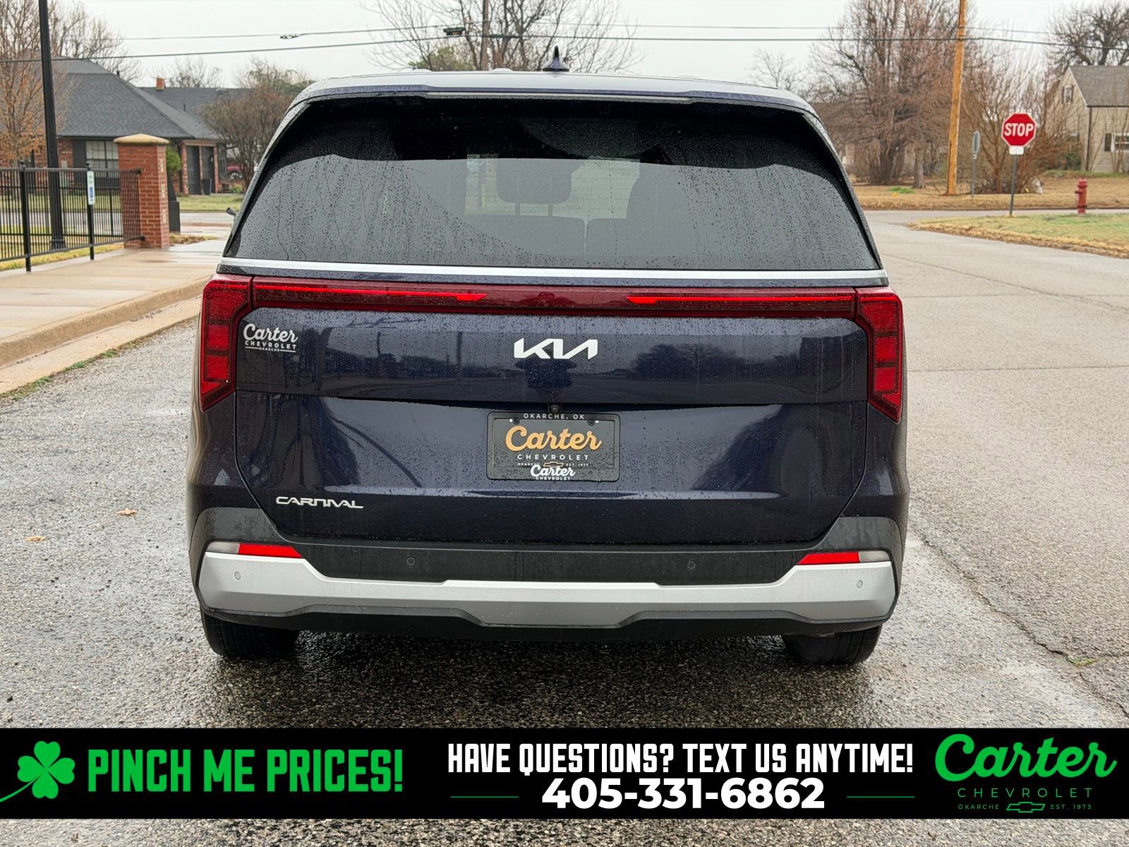 Used 2025 Kia Carnival image 11